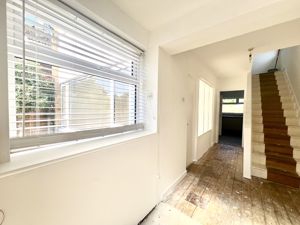 Entrance Hallway- click for photo gallery